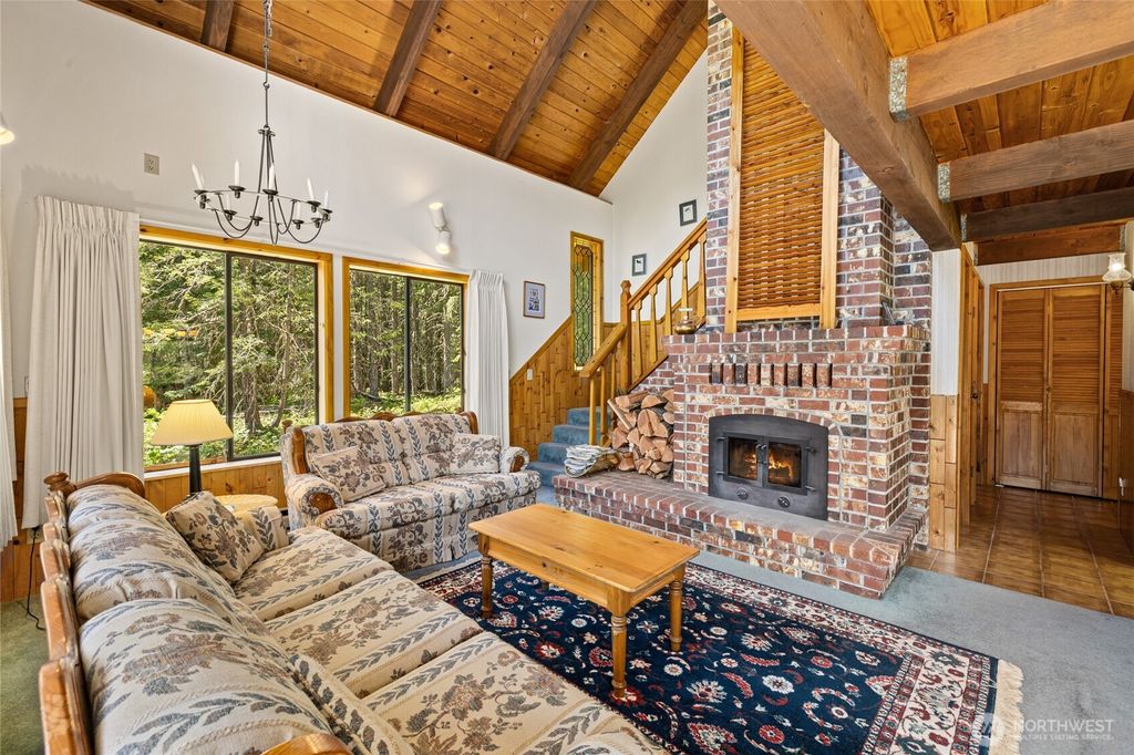 Photo of 1161 Via Kachess Road, Easton, WA 98925 (MLS # 2524201)