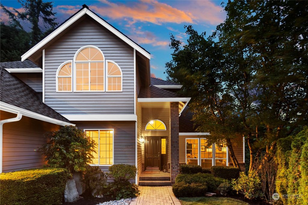 Photo of 14713 SE 80th Court, Newcastle, WA 98059 (MLS # 2127509)