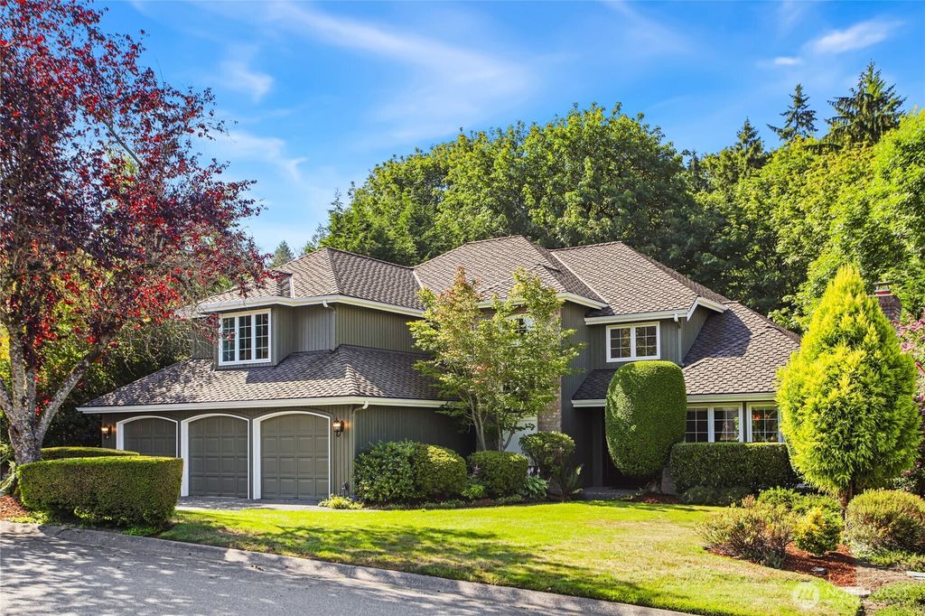 Photo of 7973 145th Avenue SE, Newcastle, WA 98059 (MLS # 2411182)
