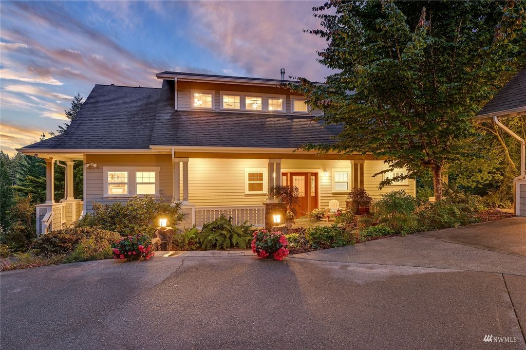 Photo of 26210 Landsburg Road SE, Ravensdale, WA 98051 (MLS # 1977353)