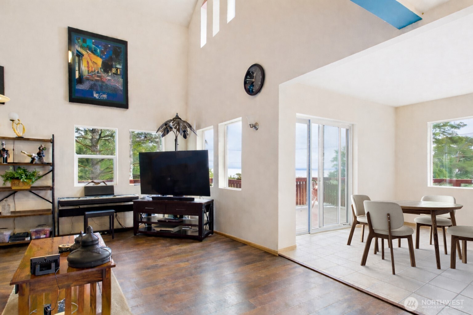 1019 Catala Avenue SE