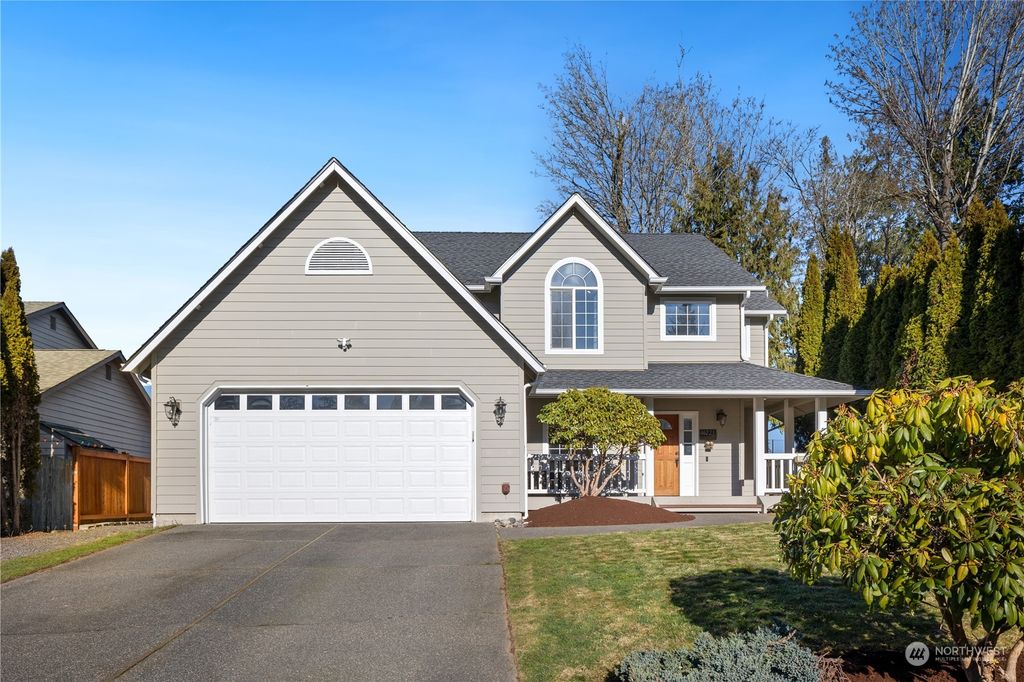 Photo of 10223 7th Place SE, Lake Stevens, WA 98258 (MLS # 2326935)