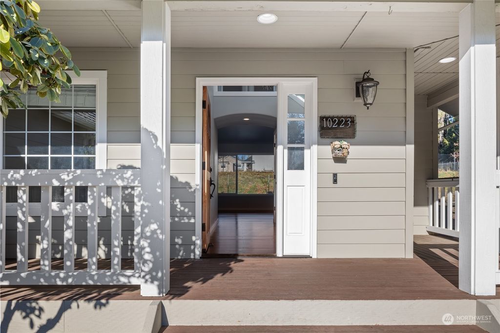 Photo of 10223 7th Place SE, Lake Stevens, WA 98258 (MLS # 2326935)