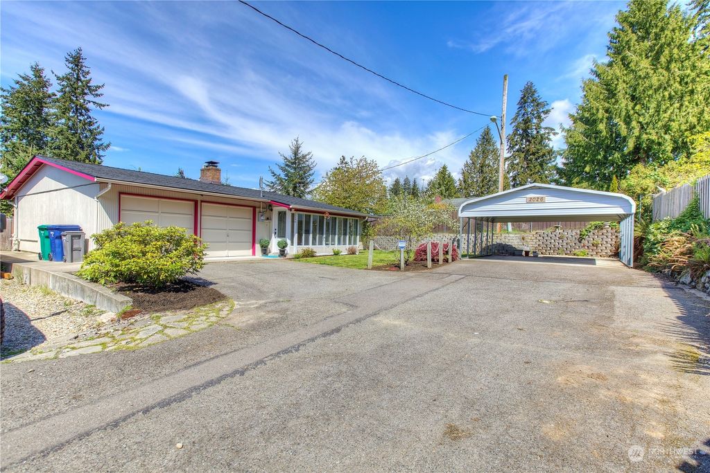 Photo of 2026 S 310th Street, Federal Way, WA 98003 (MLS # 2058539)