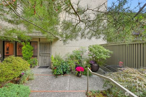 Photo of 6562 Park Point Way NE #B106, Seattle, WA 98115 (MLS # 2439623)