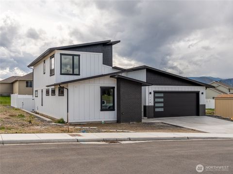 126 Chadwick St NW, East Wenatchee, WA 98802 - MLS#: 2187657