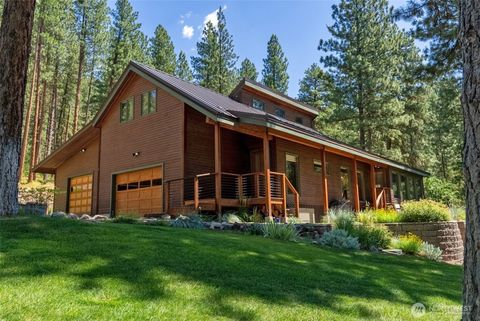 Photo of 2 Trillium Road, Winthrop, WA 98862 (MLS # 2497594)