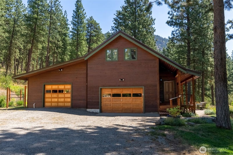 2 Trillium Road