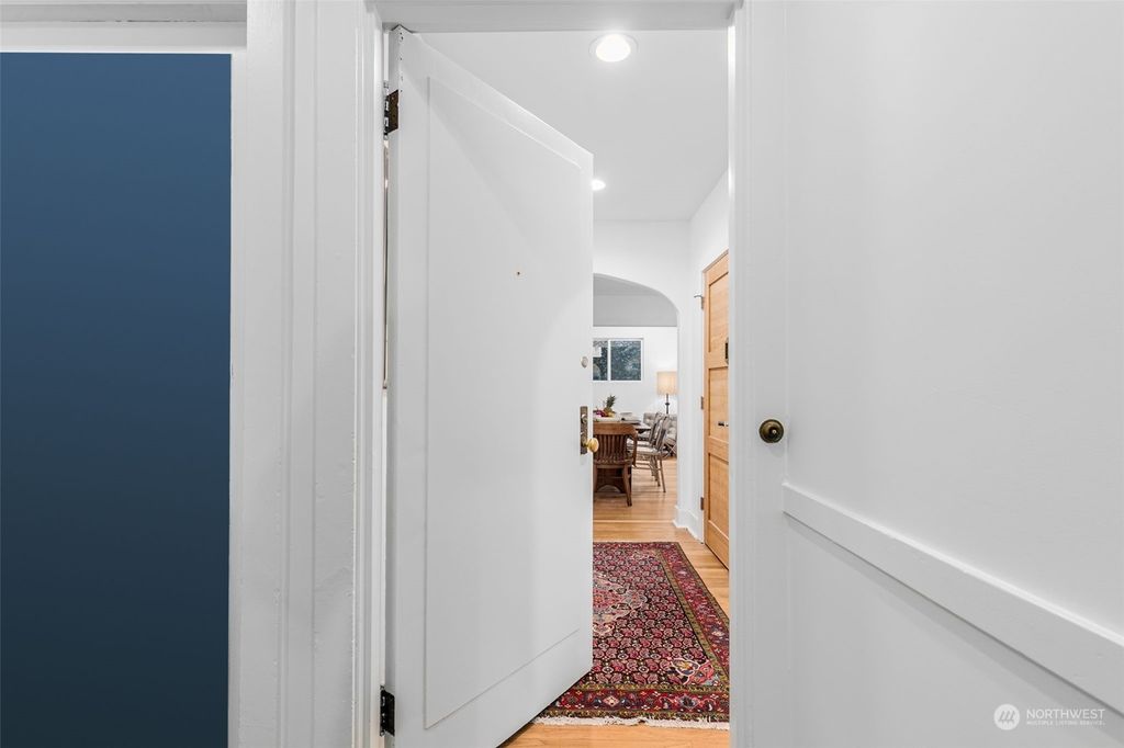 Photo of 1306 Queen Anne Avenue N #7, Seattle, WA 98109 (MLS # 2184413)