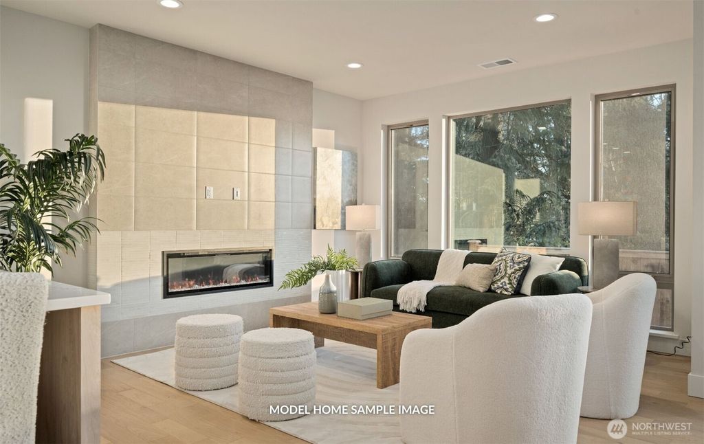 Photo of 8711 126th Avenue NE, Kirkland, WA 98033 (MLS # 2491441)