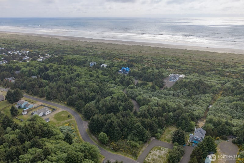140 Sea Wind Lane