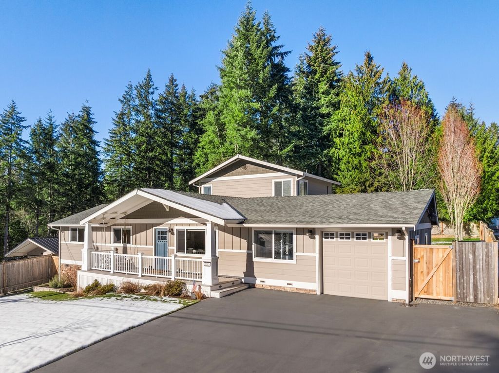 Photo of 3315 227th Street SW, Brier, WA 98036 (MLS # 2331011)