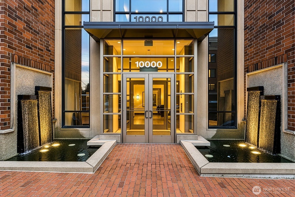 Photo of 10000 Main Street #502, Bellevue, WA 98004 (MLS # 2577470)