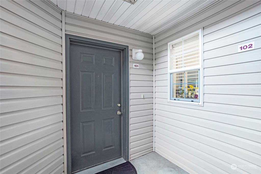 Photo of 2001 120th Place SE #2-101, Everett, WA 98208 (MLS # 2297888)