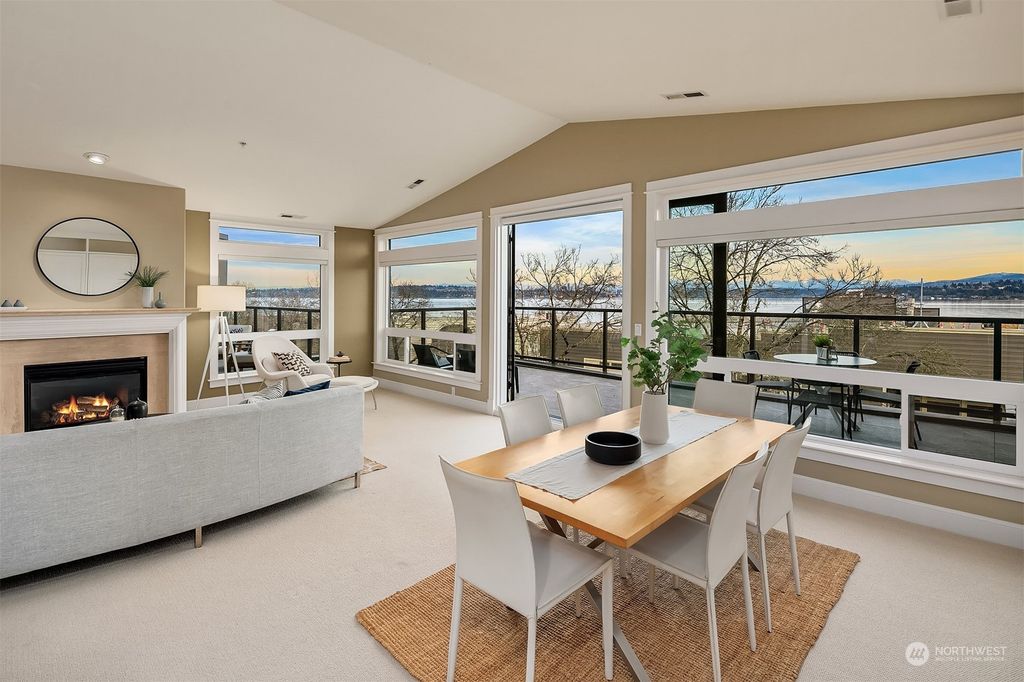 Photo of 121 Lakeside Avenue #402, Seattle, WA 98122 (MLS # 2034452)