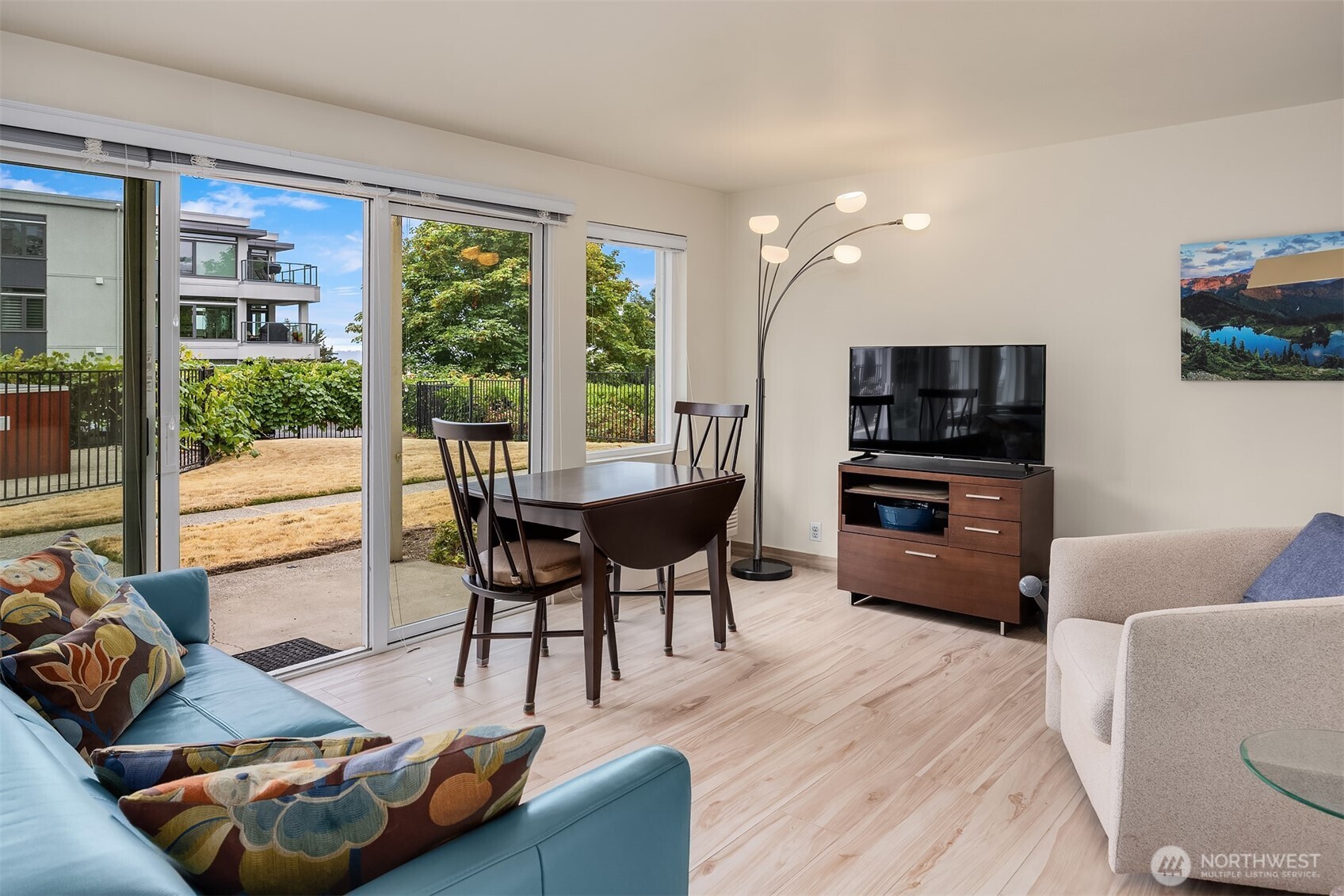 201 2nd Street S 103