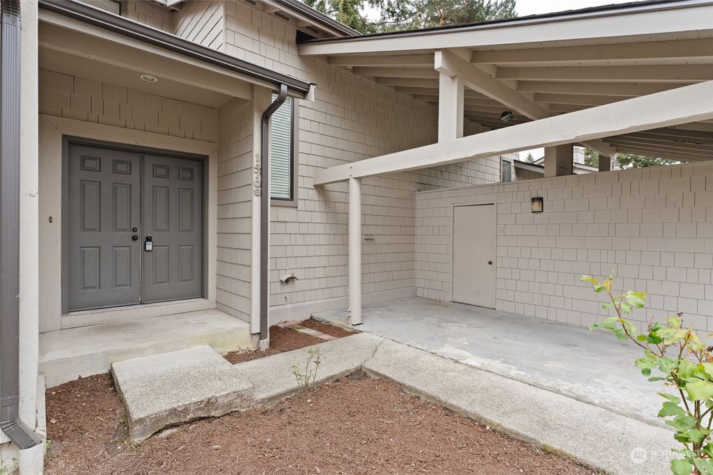 Photo of 14709 NE 35th Street #D36, Bellevue, WA 98007 (MLS # 2228454)