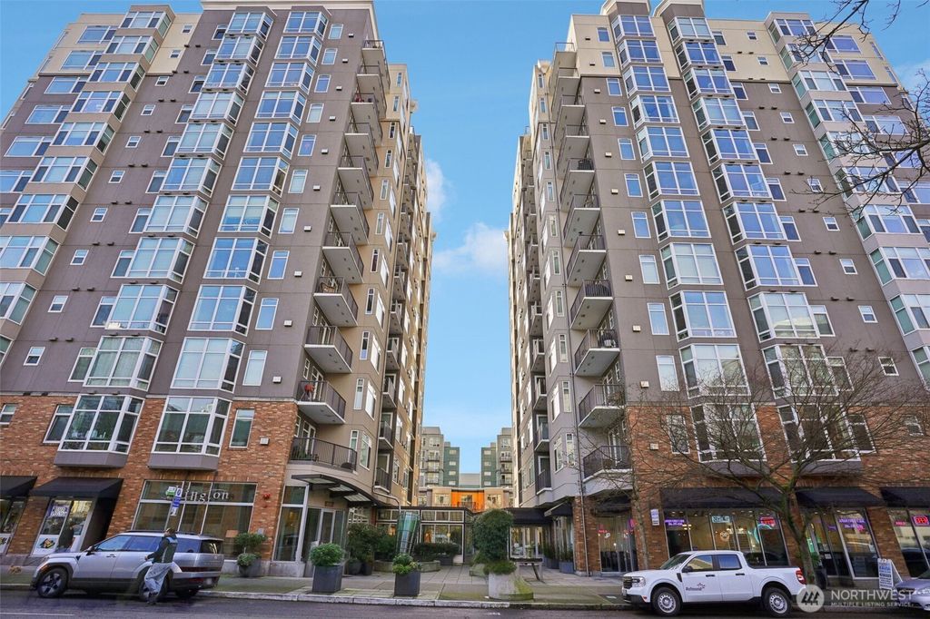 Photo of 2801 1st Avenue #615, Seattle, WA 98121 (MLS # 2469105)