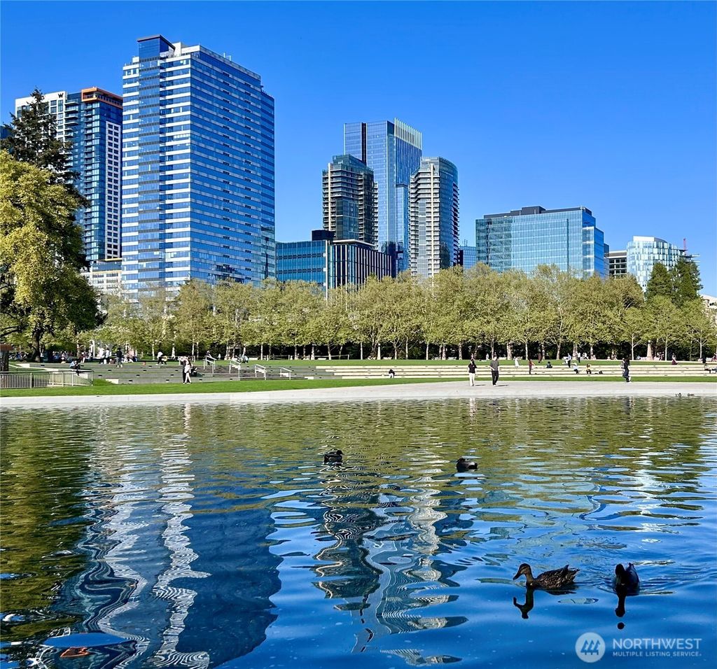 Photo of 511 100th Avenue NE #111, Bellevue, WA 98004 (MLS # 2455541)