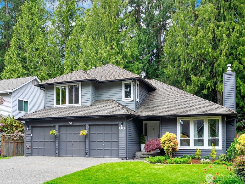Photo of 2909 217th Avenue SE, Sammamish, WA 98075 (MLS # 2372698)