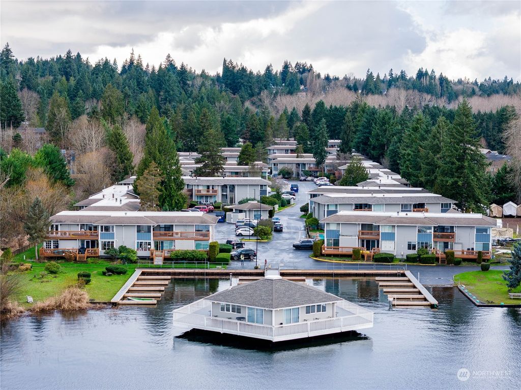 Photo of 17301 NE 45th Street #87, Redmond, WA 98052 (MLS # 2190025)