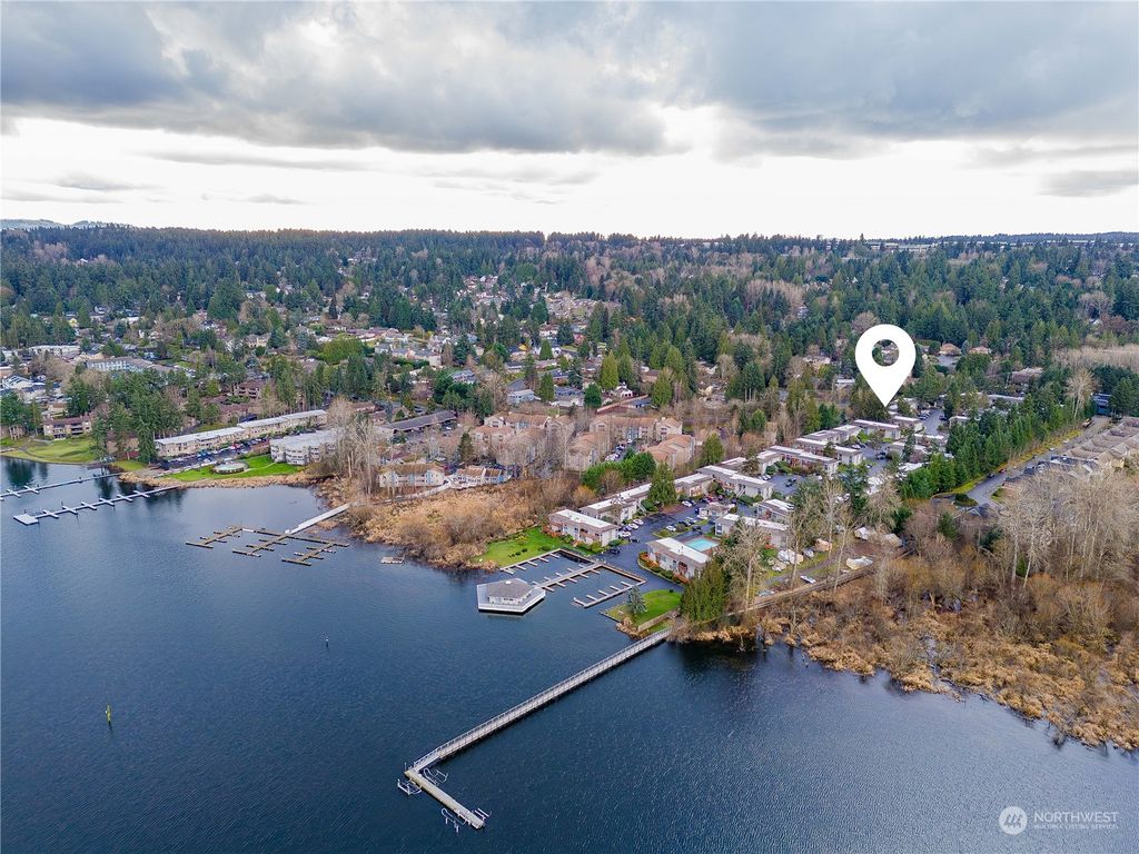 Photo of 17301 NE 45th Street #87, Redmond, WA 98052 (MLS # 2190025)