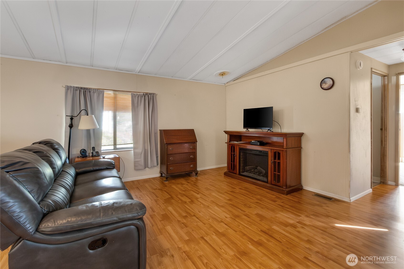 12416 114th Avenue E 105