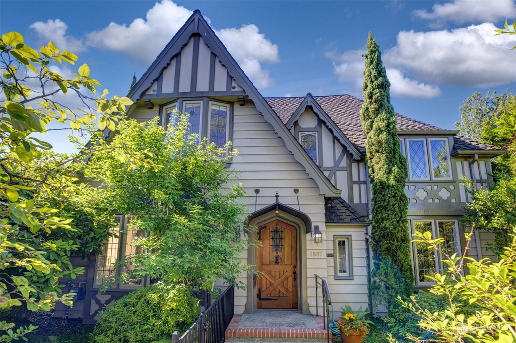 Photo of 1897 E Shelby Street, Seattle, WA 98112 (MLS # 2233515)