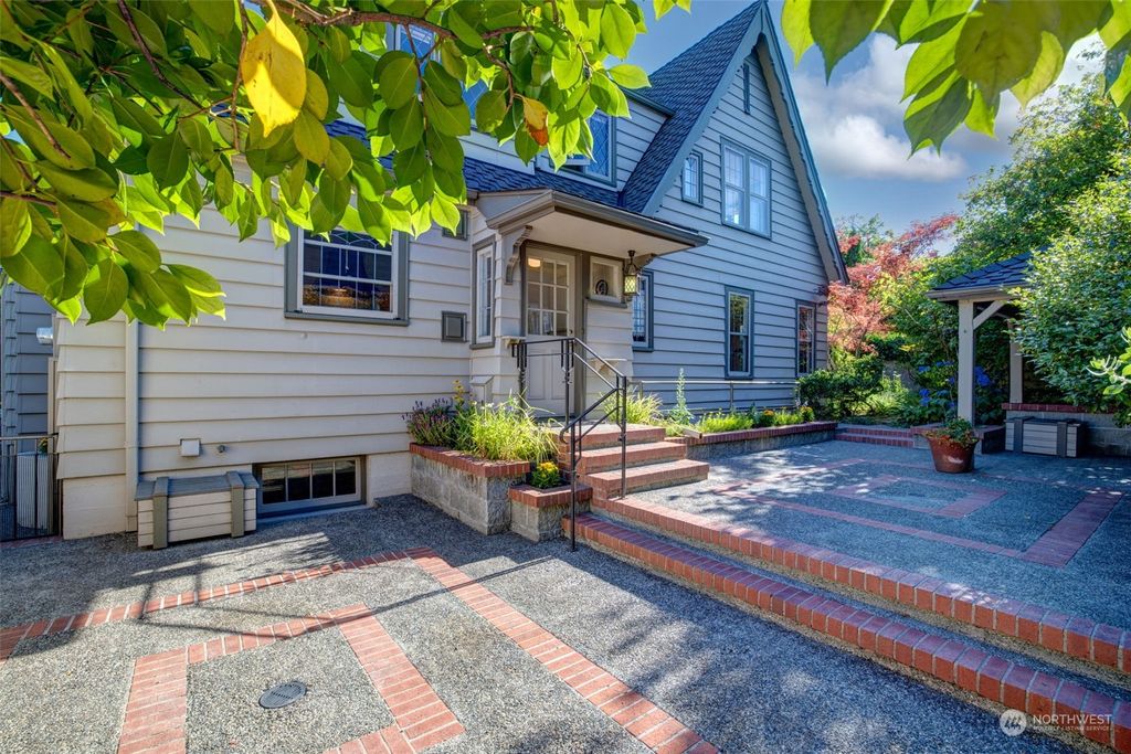 Photo of 1897 E Shelby Street, Seattle, WA 98112 (MLS # 2233515)
