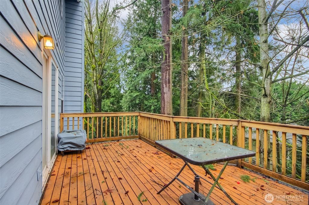 Photo of 14719 102nd Avenue NE, Bothell, WA 98011 (MLS # 2338174)