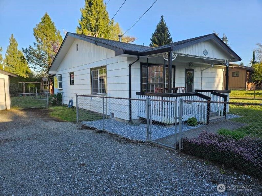 Photo of 2705 Cedar Road, Lake Stevens, WA 98258 (MLS # 2526877)