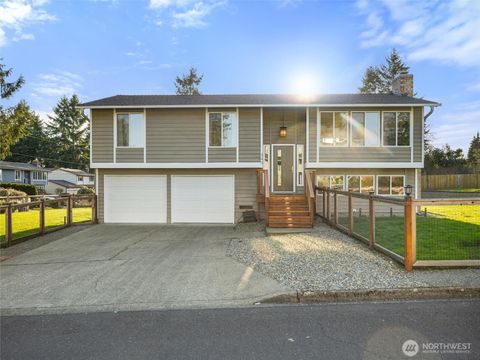 349 Anacortes Avenue SE Renton WA 98059