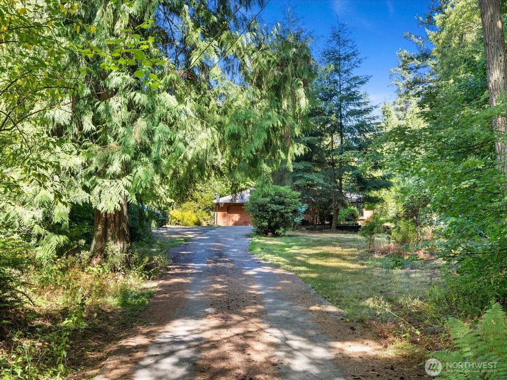 Photo of 13709 34th Avenue NW, Marysville, WA 98271 (MLS # 2407895)