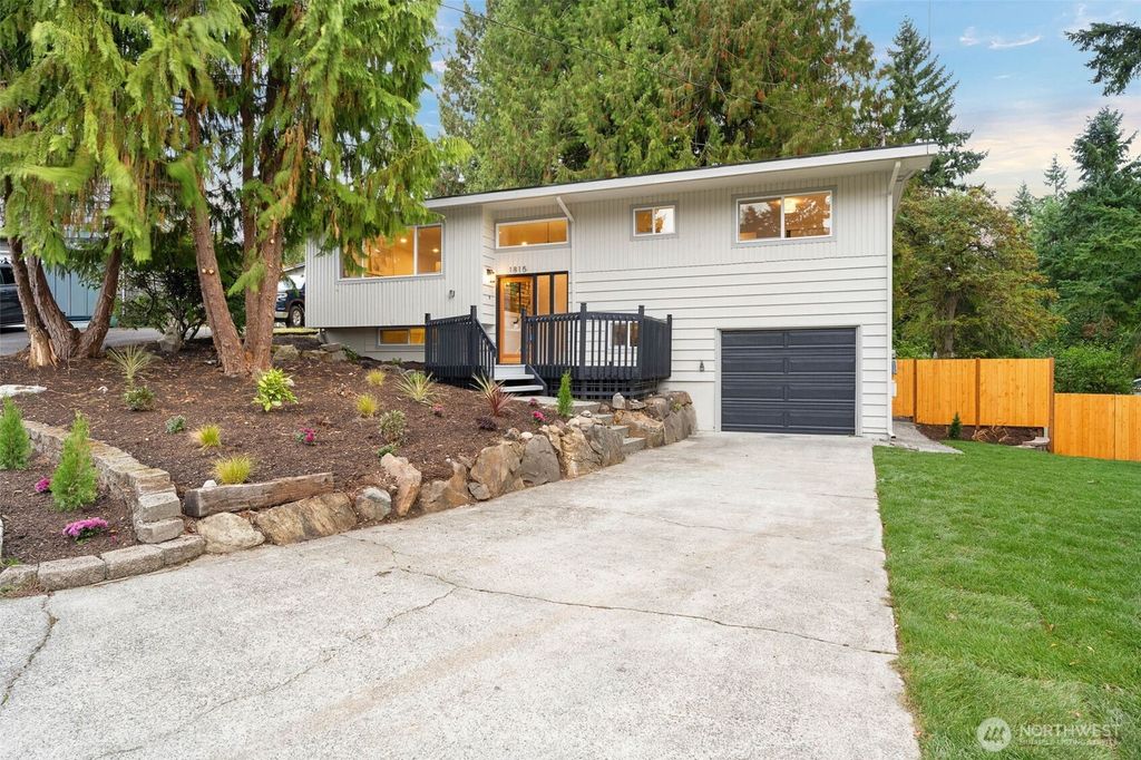 Photo of 1815 201st Place SW, Lynnwood, WA 98036 (MLS # 2452778)