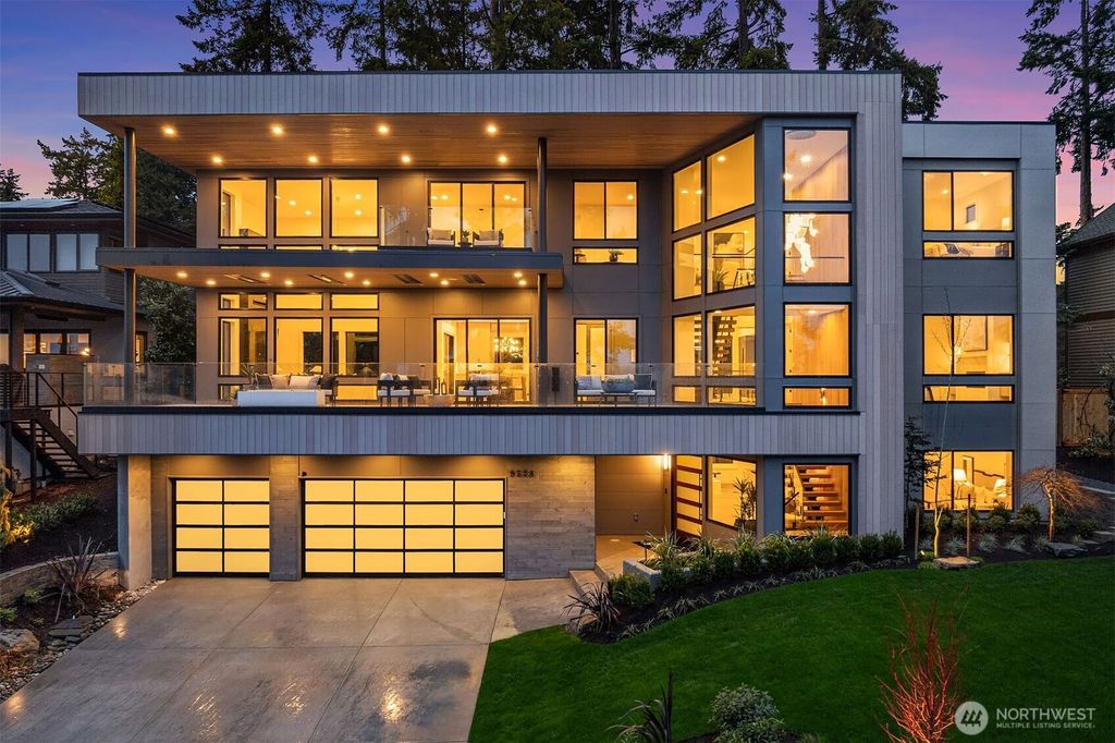 Photo of 9538 NE 1st Street, Bellevue, WA 98004 (MLS # 2354140)