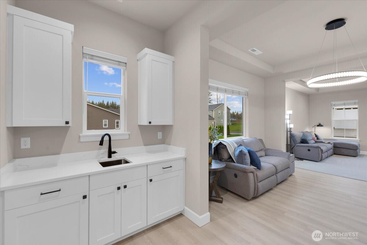 10229 135th Avenue NE