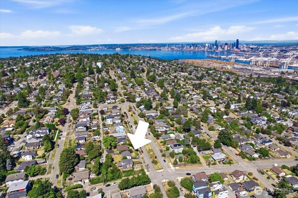Photo of 4153 39th Avenue SW, Seattle, WA 98116 (MLS # 2568508)