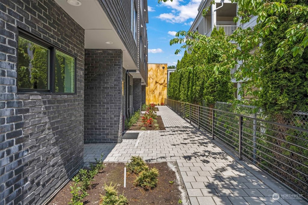 Photo of 17342 Bothell Way NE #F, Bothell, WA 98011 (MLS # 2125867)