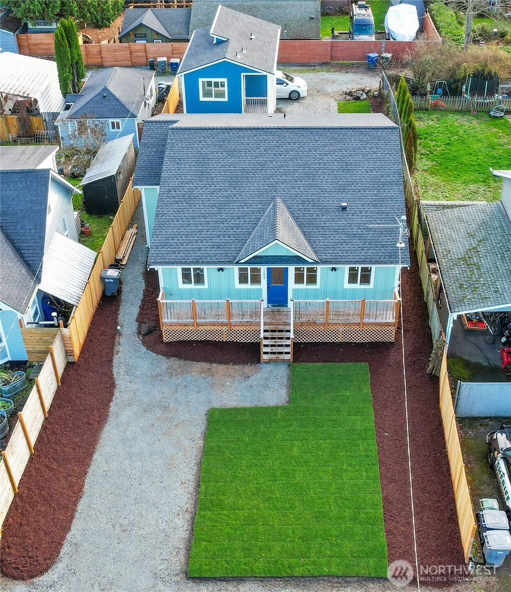 Photo of 1249 SW 151st Street, Burien, WA 98166 (MLS # 2447717)