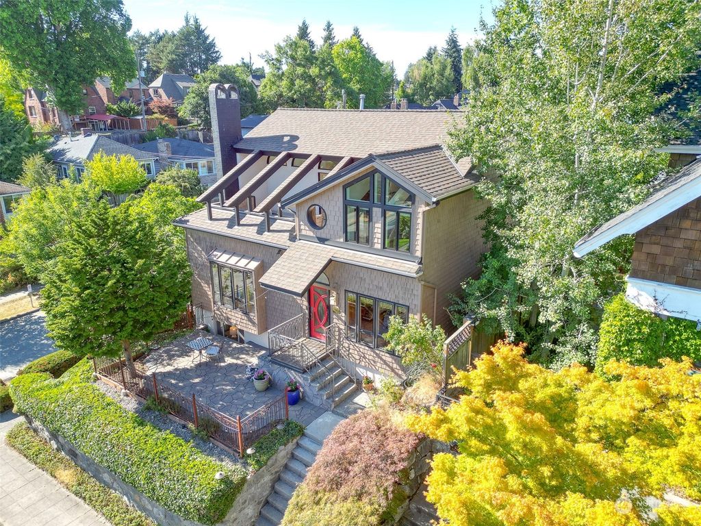 Photo of 2302 N 77th Street, Seattle, WA 98103 (MLS # 2148089)