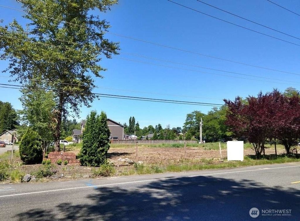 Photo of 14311 120th Court E, Puyallup, WA 98374 (MLS # 2506227)