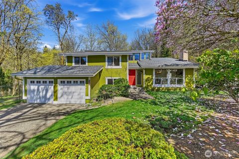 Photo of 5600 140th Place SE, Bellevue, WA 98006 (MLS # 2504595)