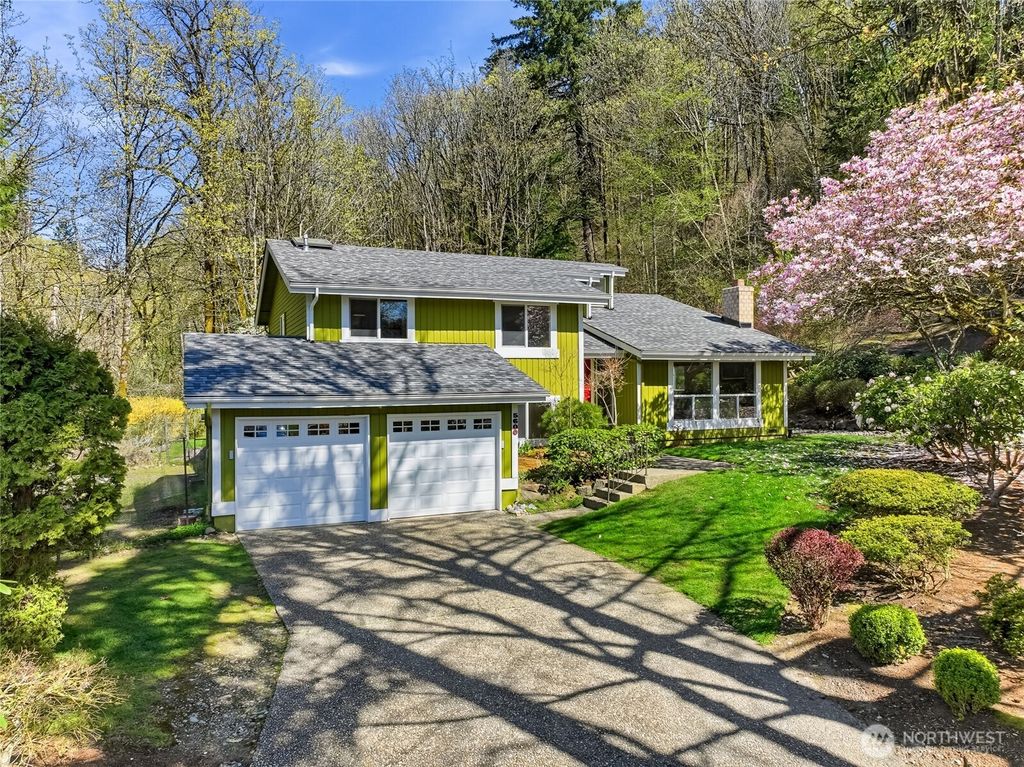 Photo of 5600 140th Place SE, Bellevue, WA 98006 (MLS # 2504595)