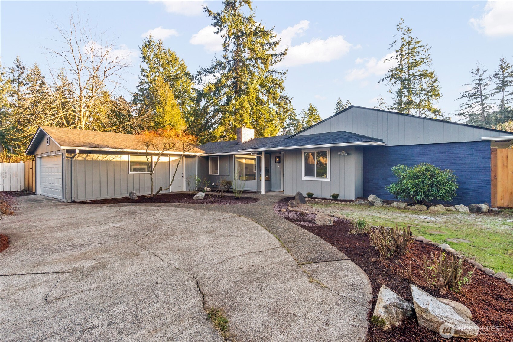 5922 120th Street SW