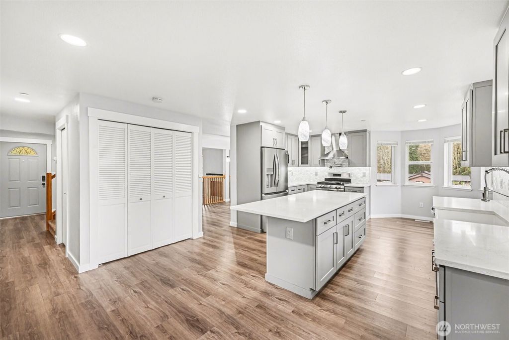 Photo of 21016 68th Street Court E, Bonney Lake, WA 98391 (MLS # 2498743)