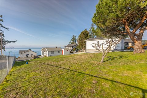 A home in Camano Island