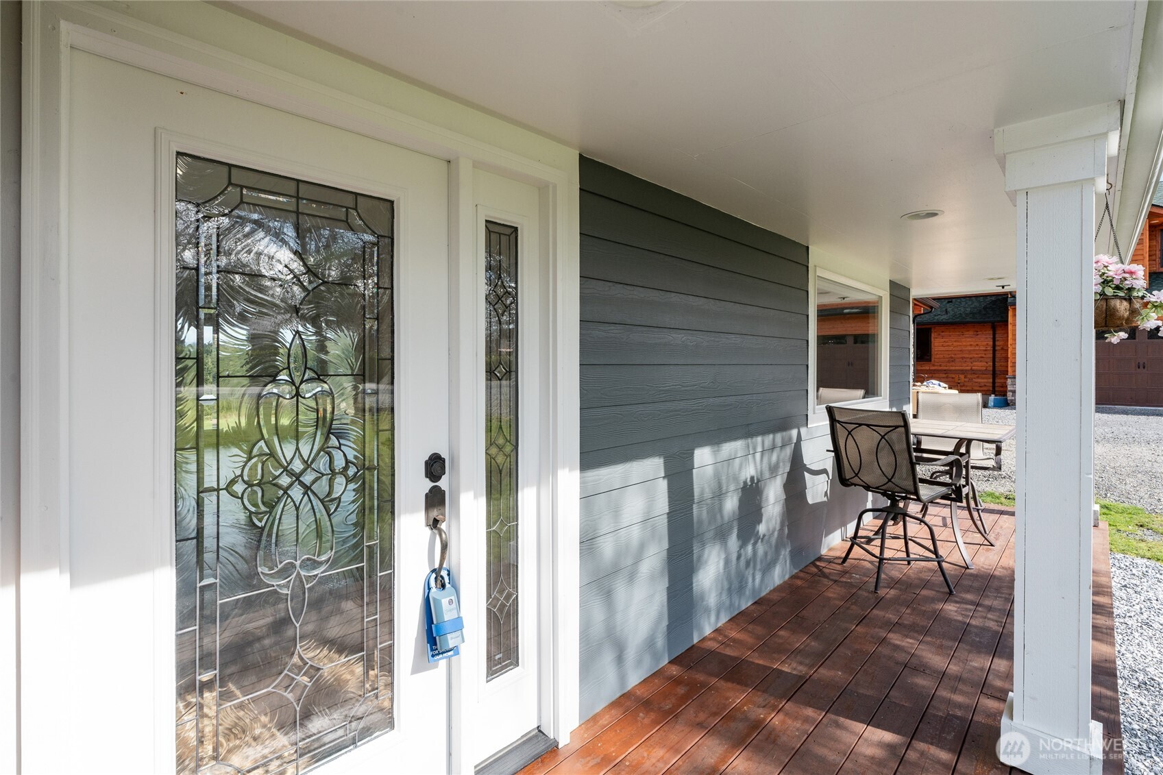 406 Ridge Road W