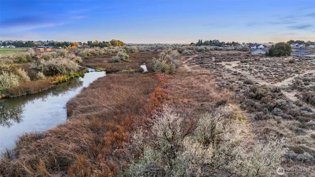 Photo of 0 Lot 8 J.6 Road NE, Moses Lake, WA 98837 (MLS # 2448370)