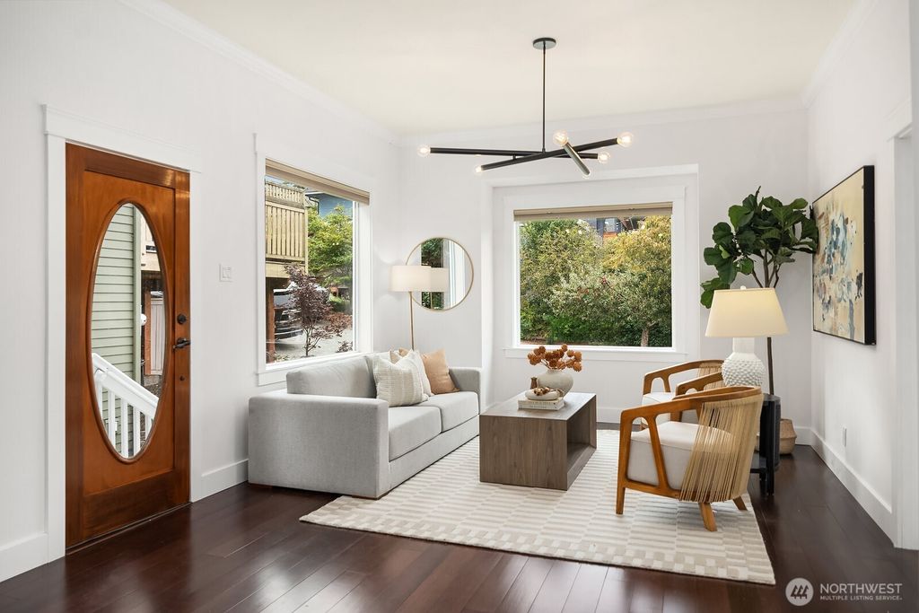 Photo of 6208 Fremont Avenue N, Seattle, WA 98103 (MLS # 2432887)
