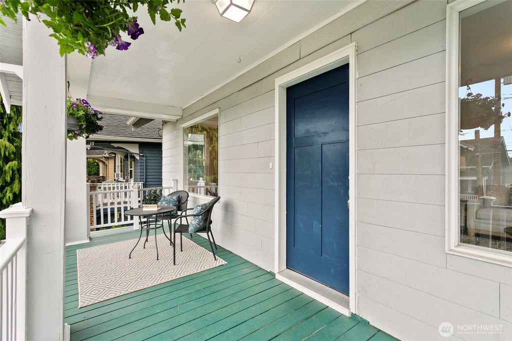 Photo of 768 N 75th Street, Seattle, WA 98103 (MLS # 2581554)